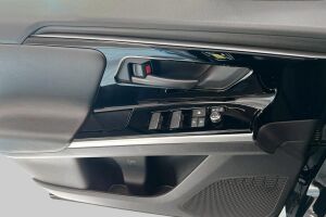 Toyota bZ4X esikatselu 20