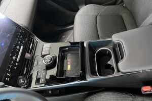 Toyota bZ4X esikatselu 22