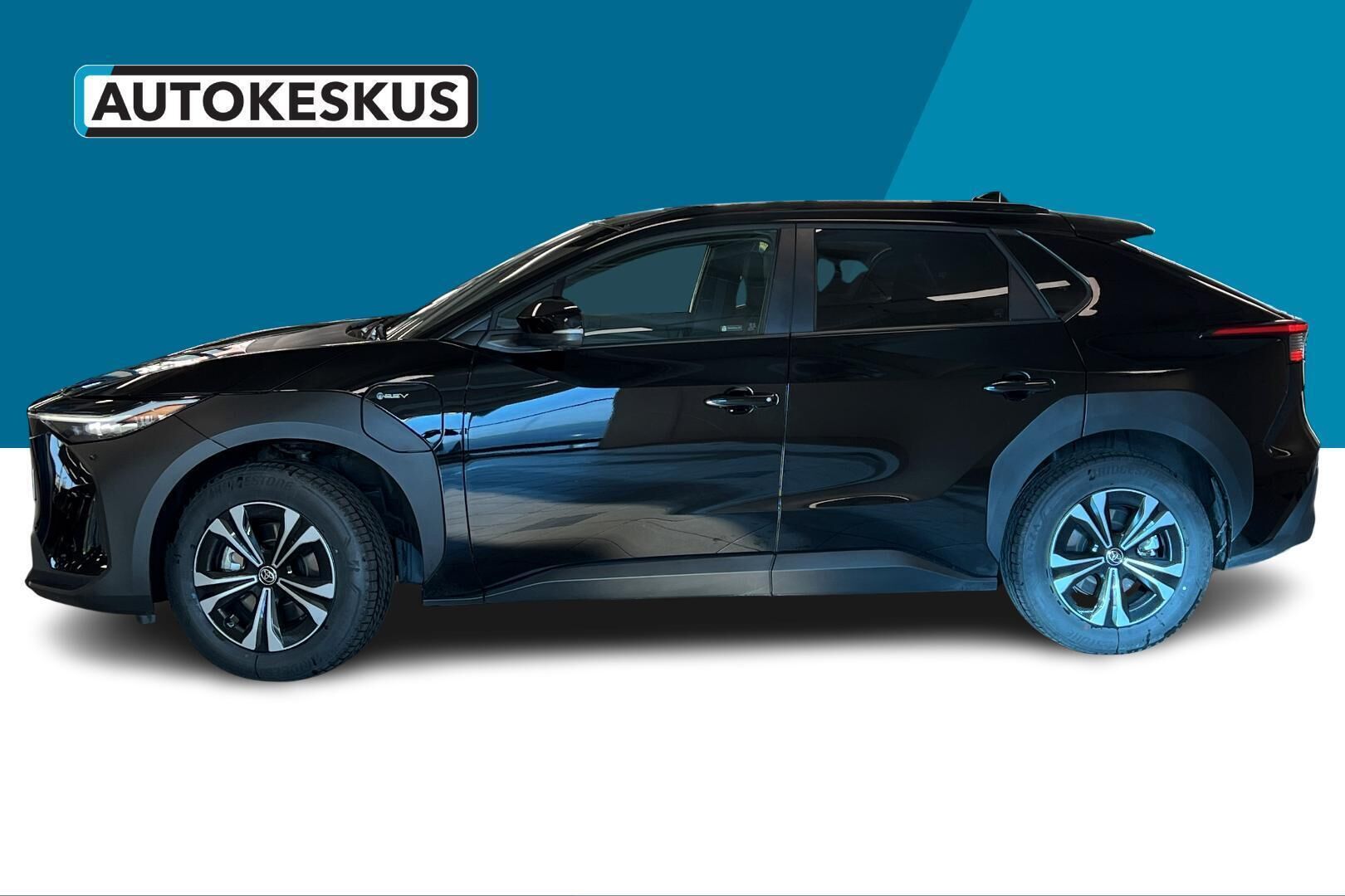 Toyota bZ4X iso kuva 8