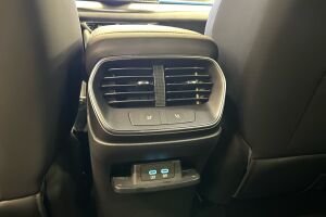 BYD Sealion 7 esikatselu 11