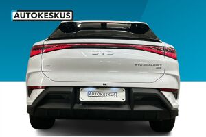 BYD Sealion 7 esikatselu 2