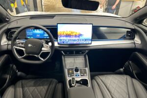 BYD Sealion 7 esikatselu 6