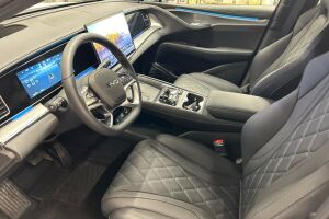 BYD Sealion 7 esikatselu 7