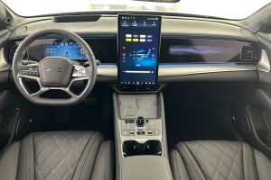 BYD Sealion 7 esikatselu 13