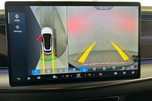 BYD Sealion 7 esikatselu 15