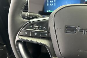 BYD Sealion 7 esikatselu 19