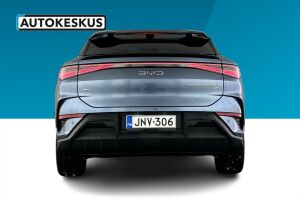 BYD Sealion 7 esikatselu 2