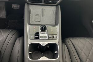 BYD Sealion 7 esikatselu 20