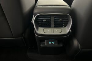 BYD Sealion 7 esikatselu 25