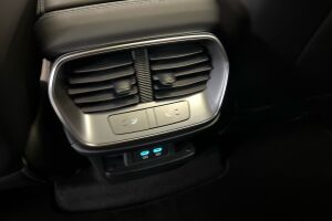 BYD Sealion 7 esikatselu 11