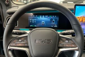 BYD Sealion 7 esikatselu 16