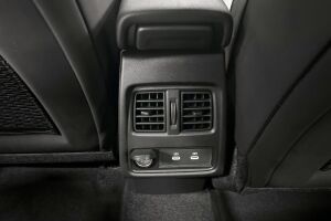 Mitsubishi ASX esikatselu 23