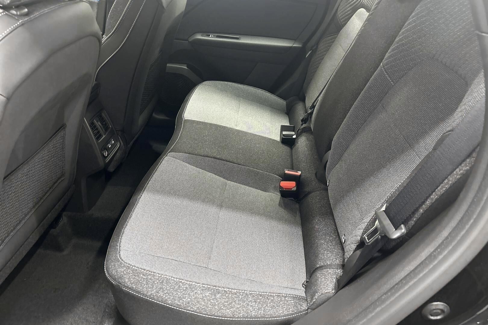 Mitsubishi ASX iso kuva 13