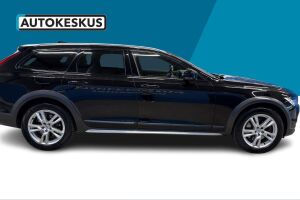 Volvo V90 Cross Country esikatselu 3