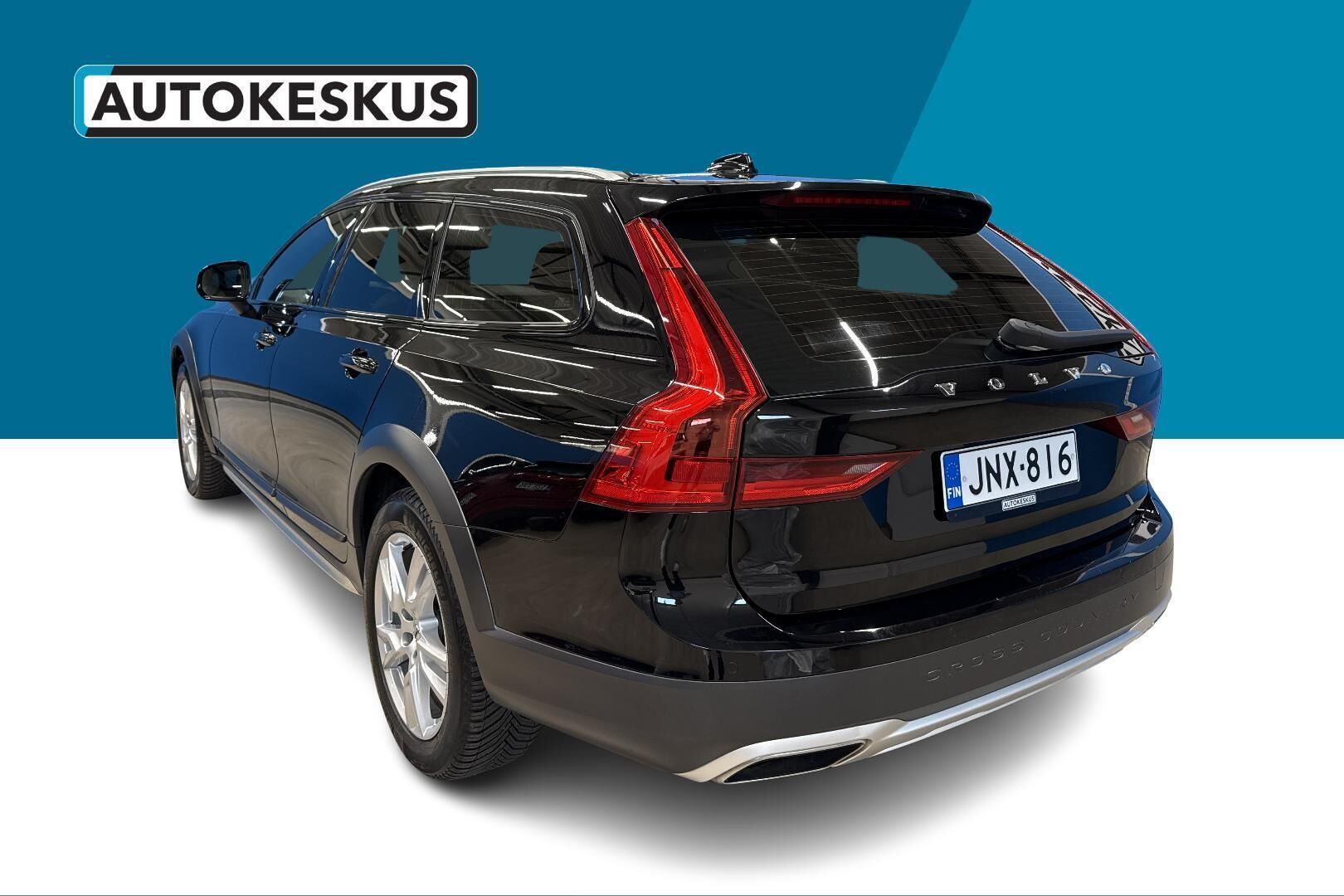 Volvo V90 Cross Country iso kuva 6