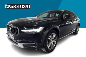 Volvo V90 Cross Country esikatselu 0