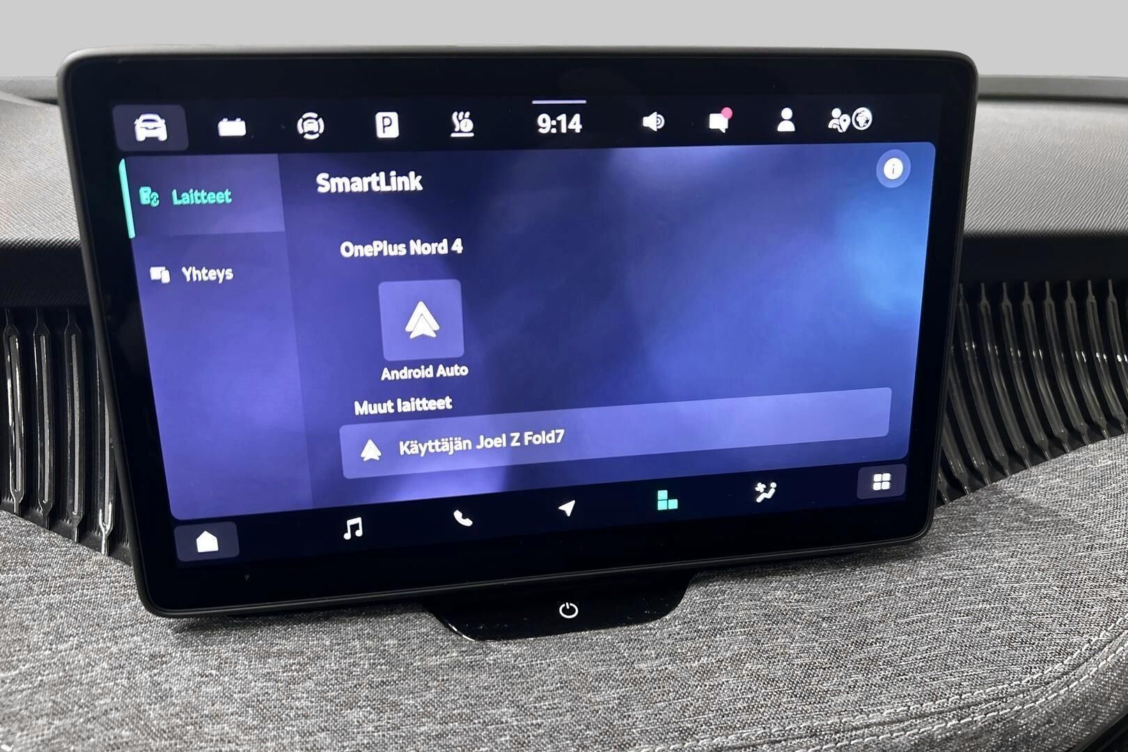 Skoda Superb iso kuva 8