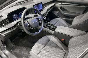 Skoda Superb esikatselu 18