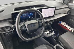 Ford Transit Courier esikatselu 10