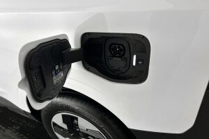 Ford Transit Courier esikatselu 31