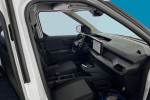 Ford Transit Courier esikatselu 26