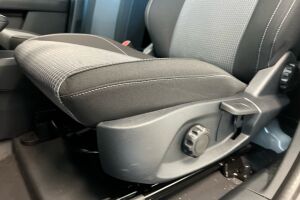 Ford Transit Courier esikatselu 18