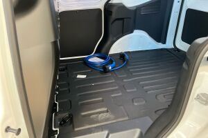 Ford Transit Courier esikatselu 8