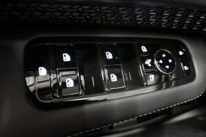 Nissan Ariya esikatselu 18