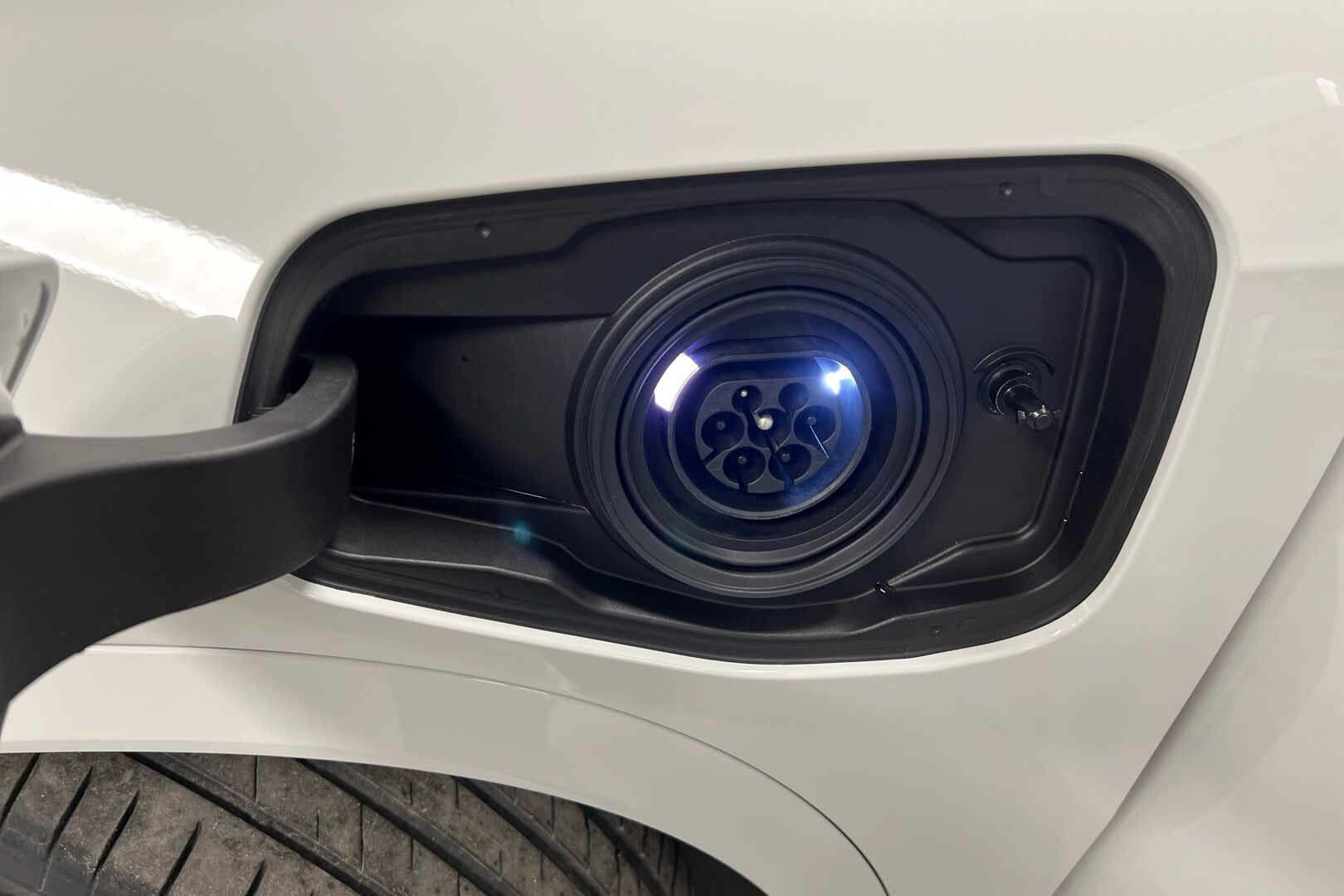 BMW X1 iso kuva 19