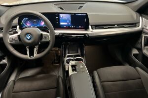 BMW X1 esikatselu 5