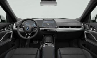 BMW X1 esikatselu 2
