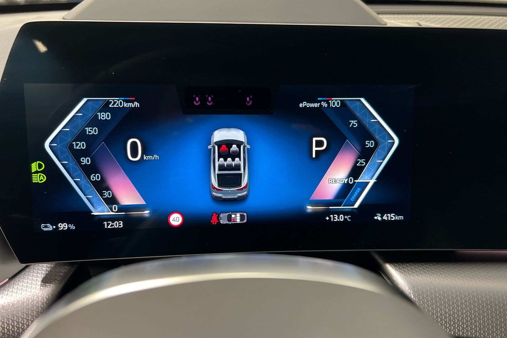 BMW iX2 iso kuva 11