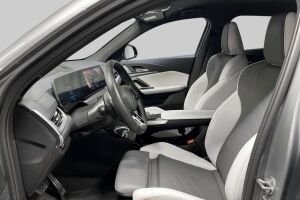 BMW iX2 esikatselu 7