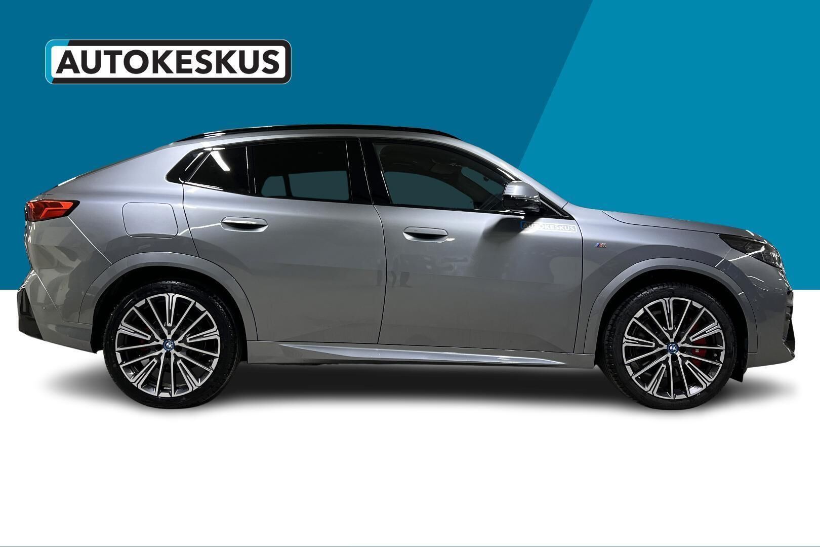 BMW iX2 iso kuva 3