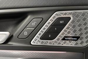 BMW iX2 esikatselu 15