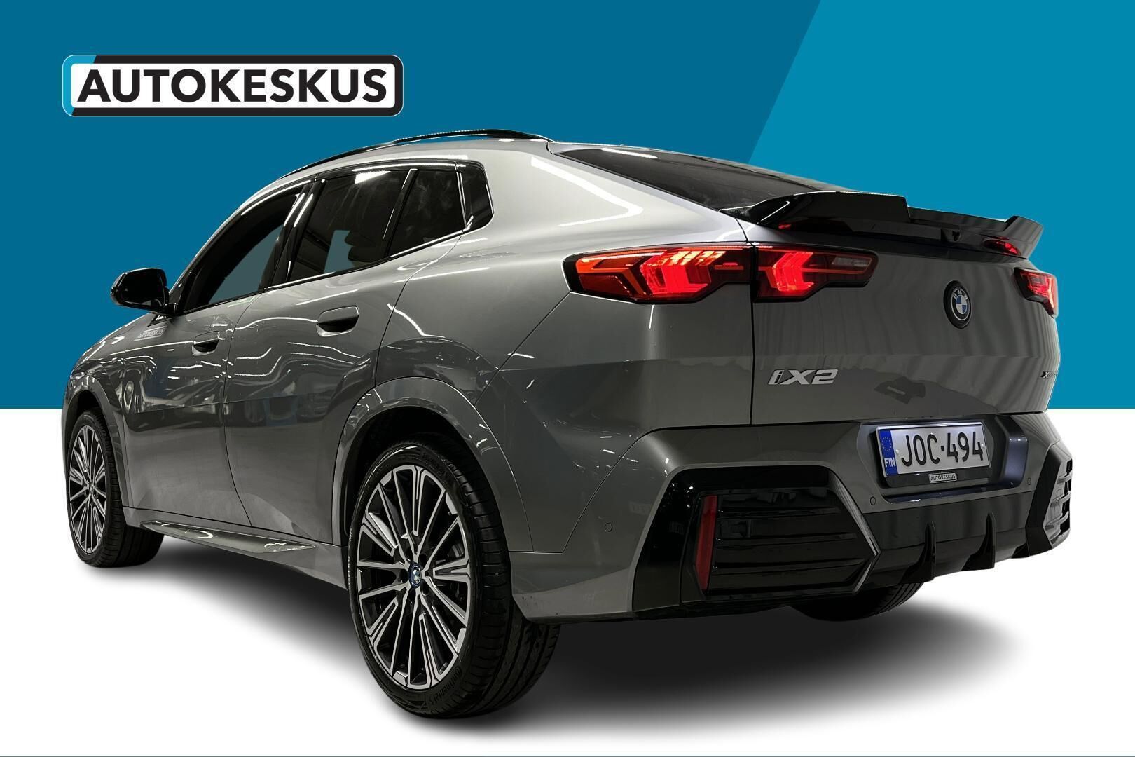 BMW iX2 iso kuva 6