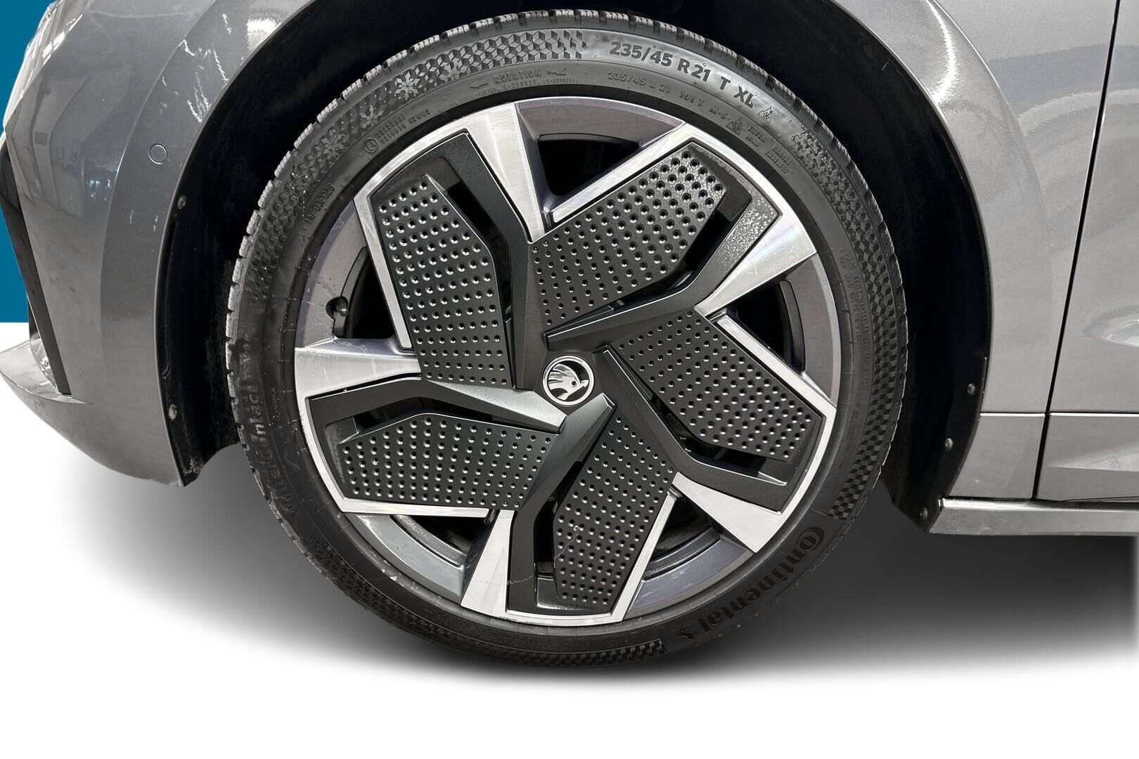 Skoda Enyaq iso kuva 13