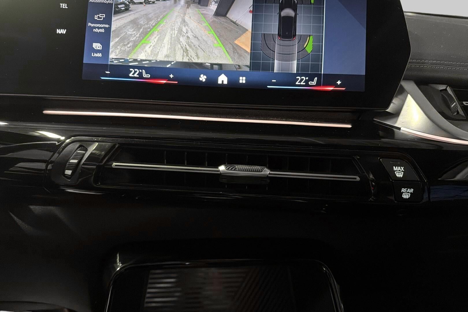BMW X1 iso kuva 32
