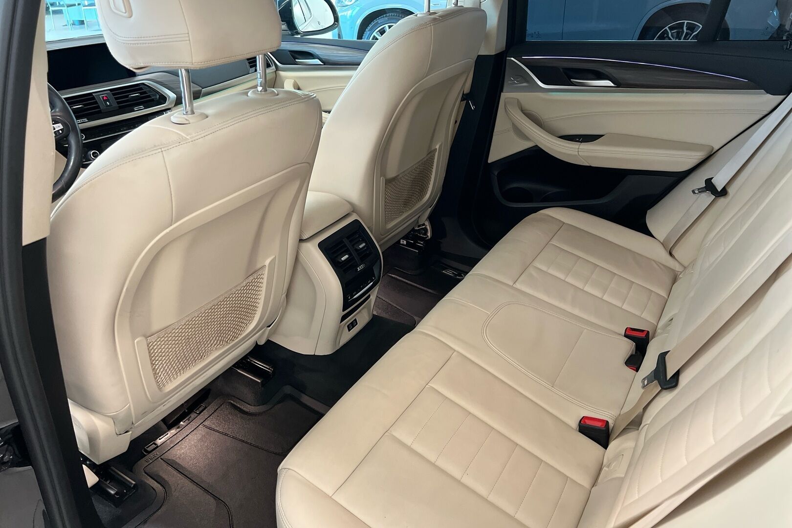 BMW X3 iso kuva 9