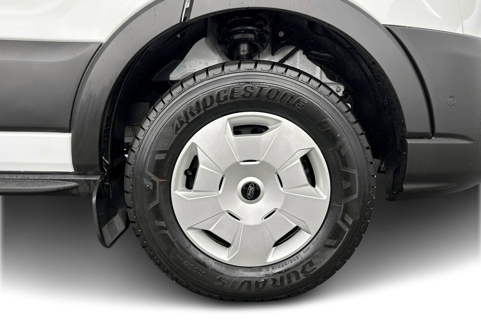 Ford Transit iso kuva 12