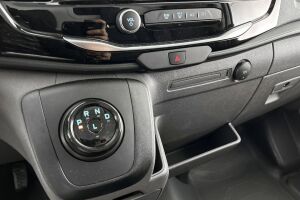 Ford Transit esikatselu 22