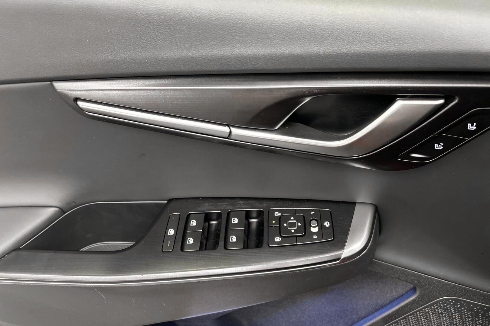 Kia EV6 iso kuva 18