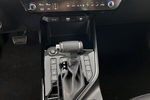 Kia Niro esikatselu 21