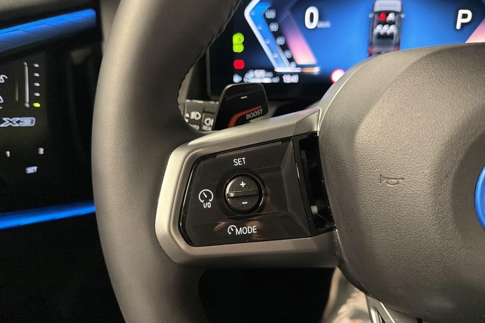 BMW X3 iso kuva 18