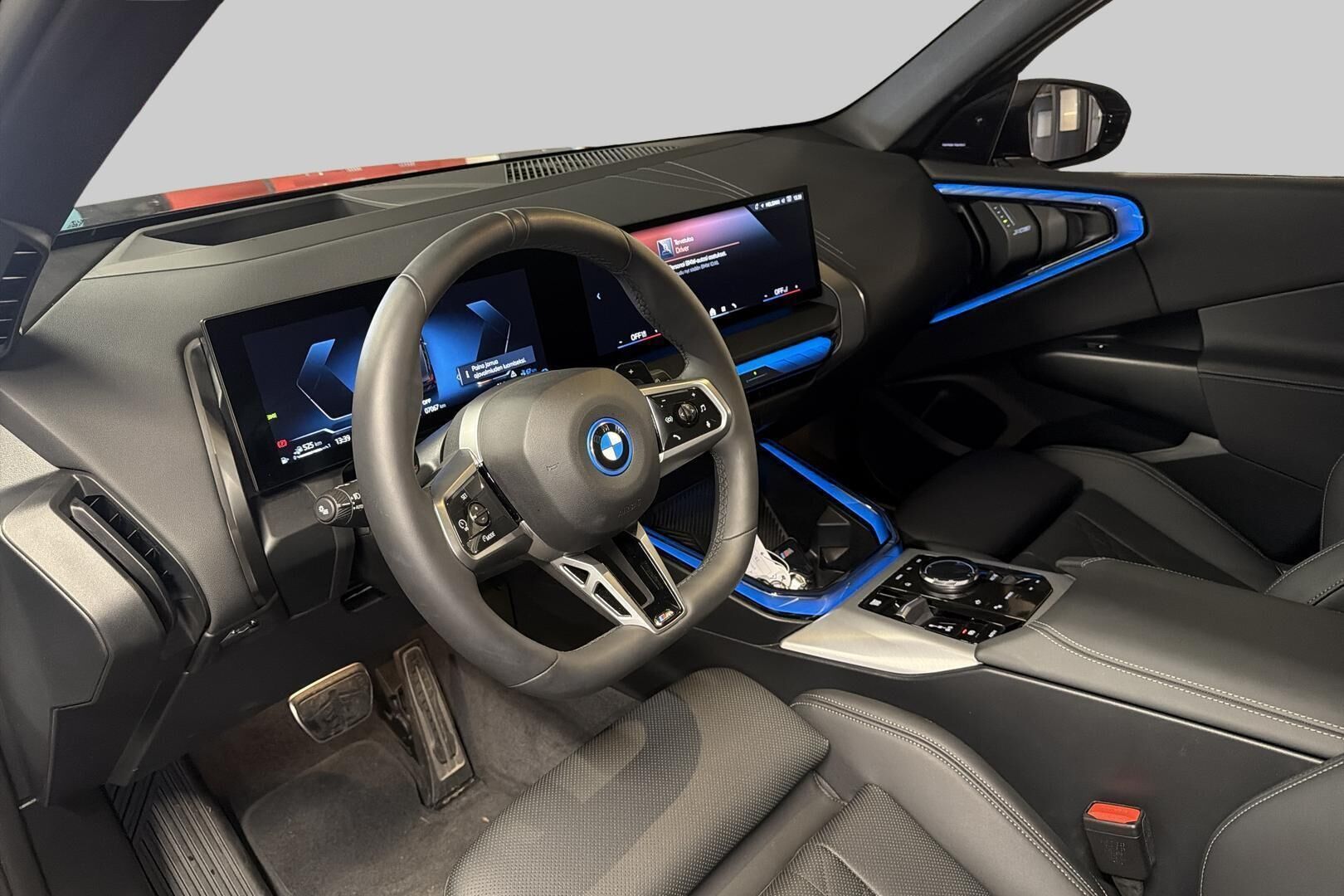 BMW X3 iso kuva 8