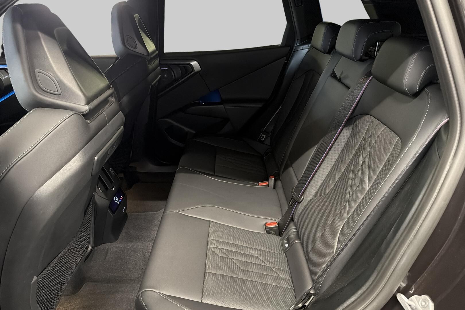 BMW X3 iso kuva 9
