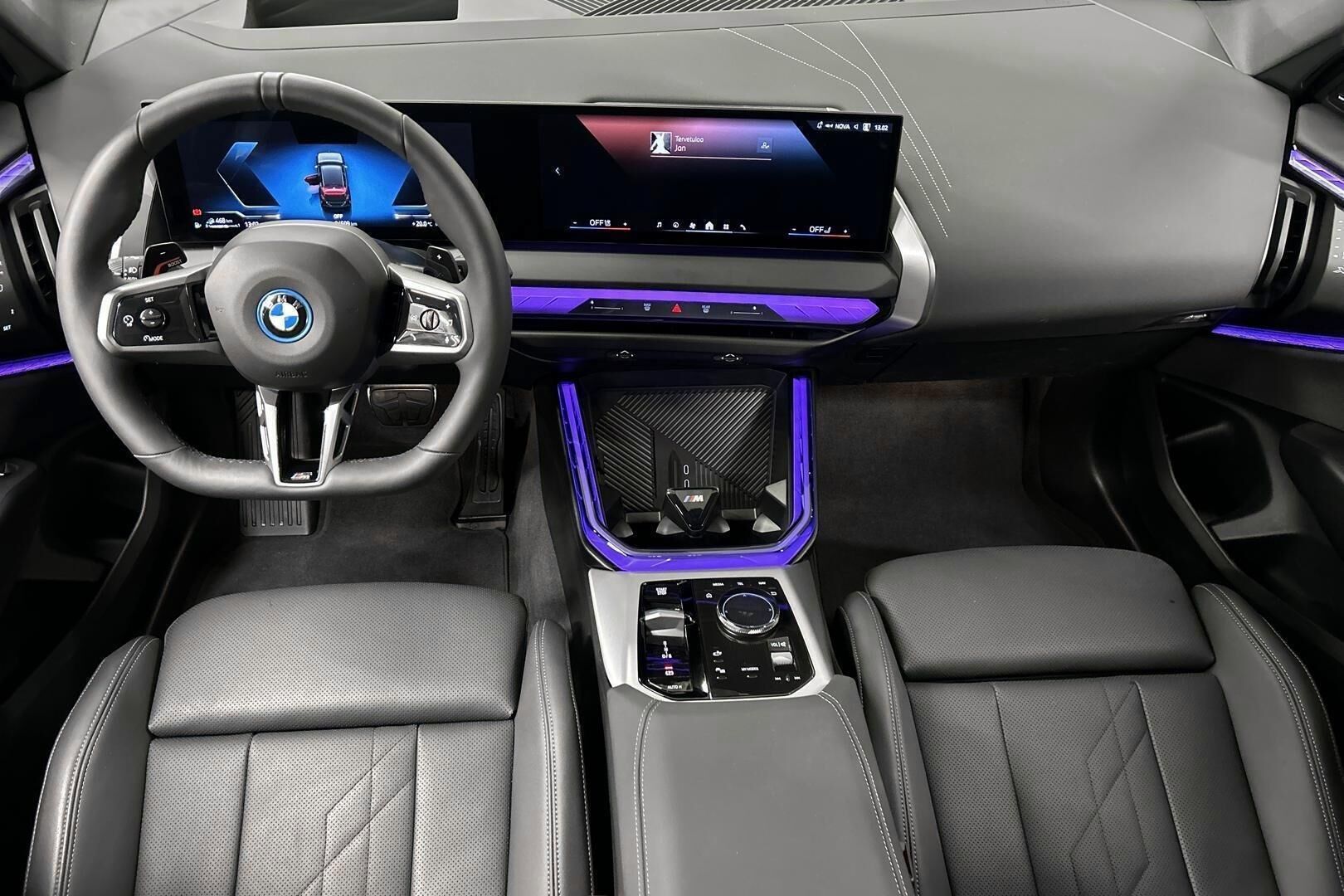 BMW X3 iso kuva 10
