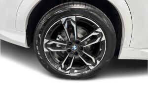 BMW iX2 esikatselu 10