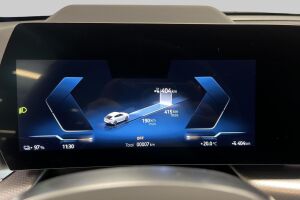 BMW iX2 esikatselu 17