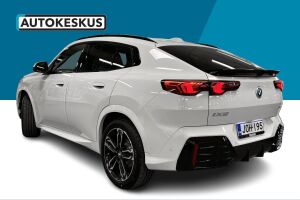 BMW iX2 esikatselu 5